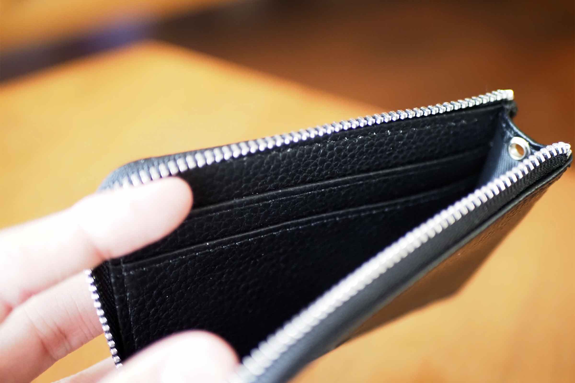 ミニ財布,リスキーモデル,risky,コンパクト,小さい,安い,コスパ,カード入れ