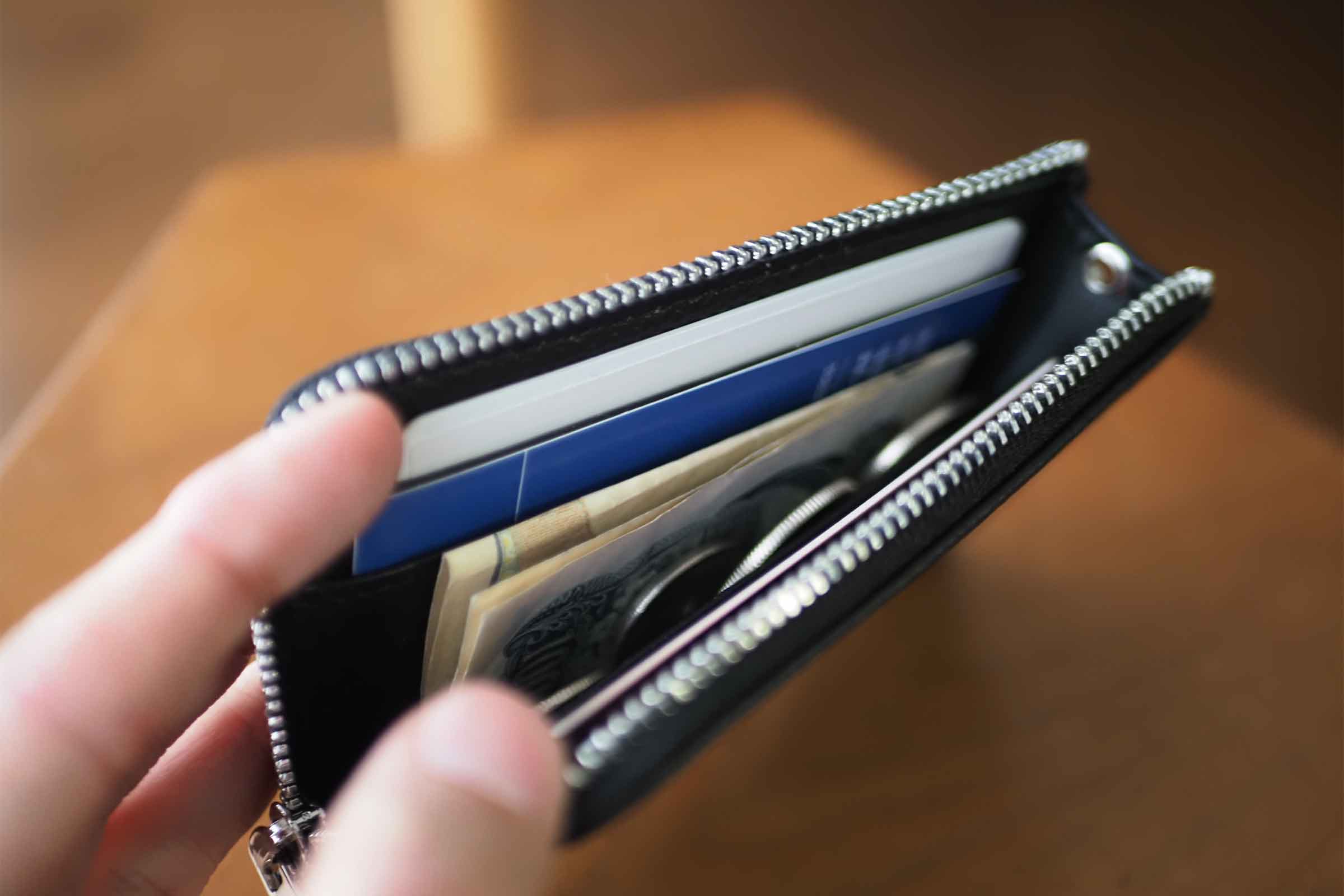 ミニ財布,リスキーモデル,risky,コンパクト,小さい,安い,コスパ,大容量
