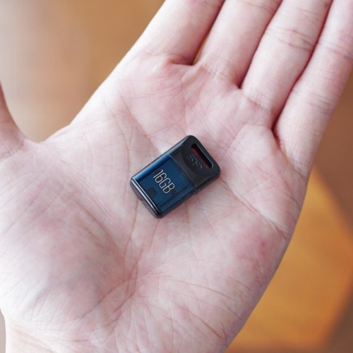 USBメモリー,シリコンパワー,小さい,コンパクト,軽い,安い,