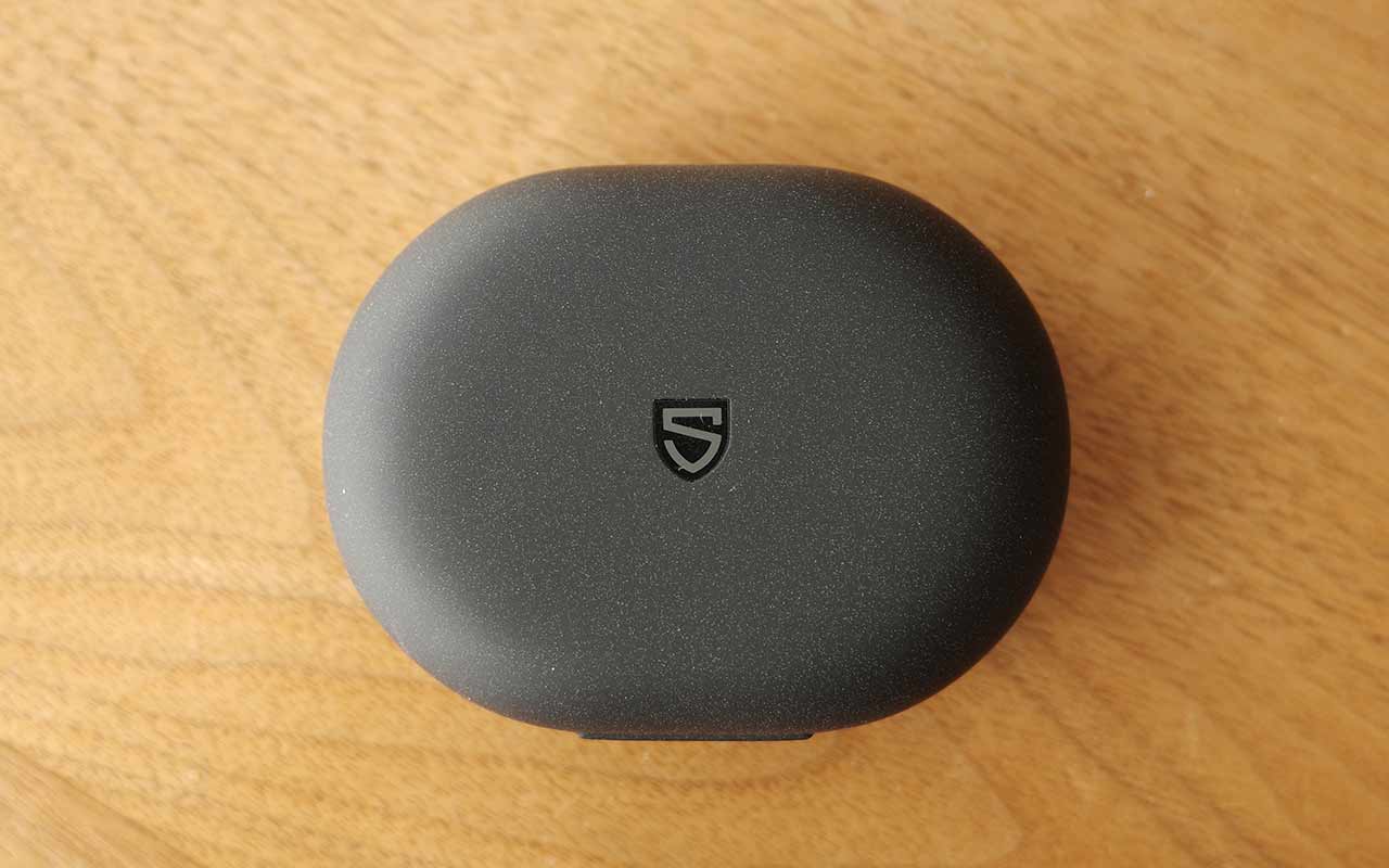 SOUNDPEATS「GoFree2」のケース外観