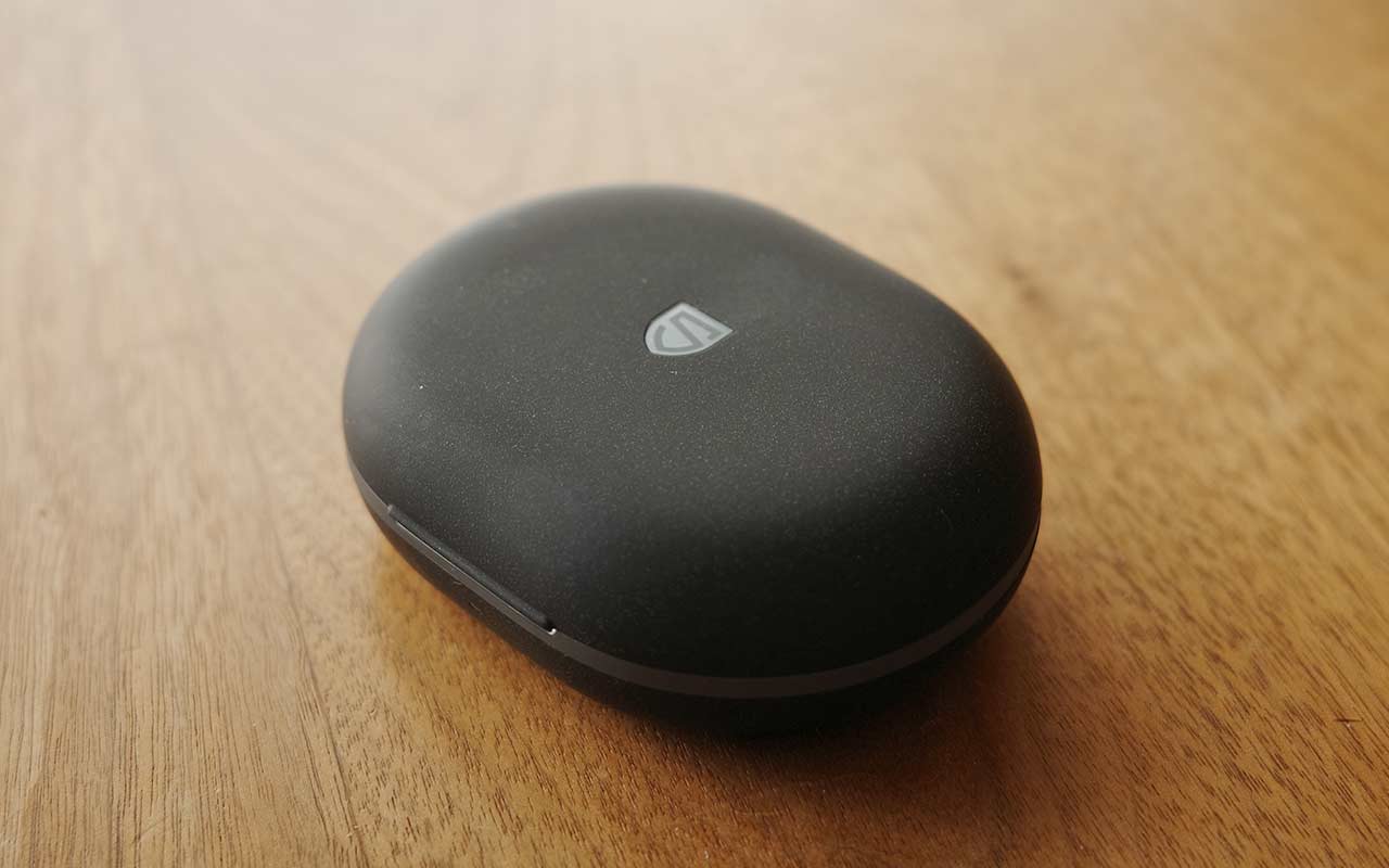 SOUNDPEATS「GoFree2」のケース外観