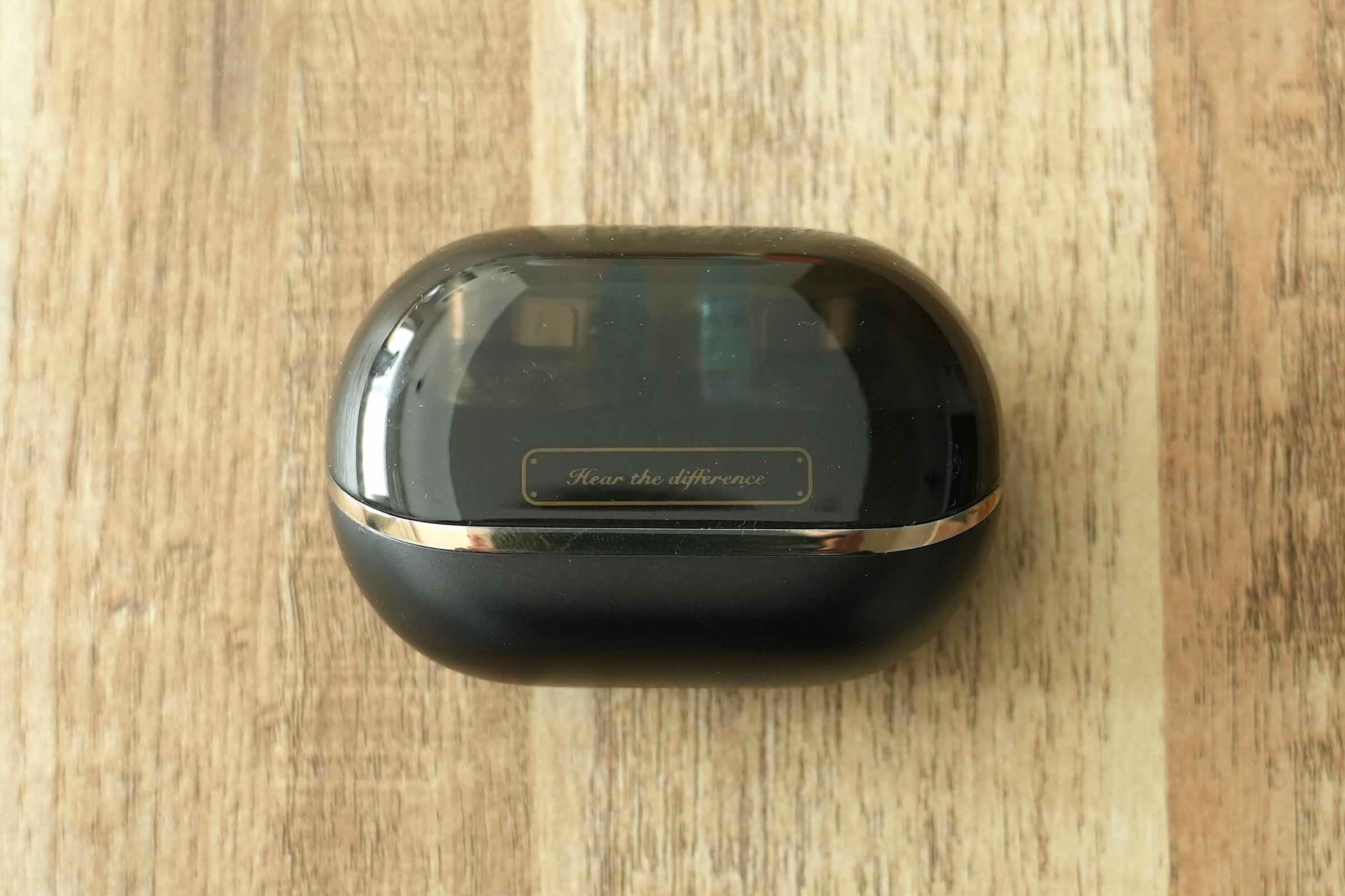 SOUNDPEATS H3のケース外観