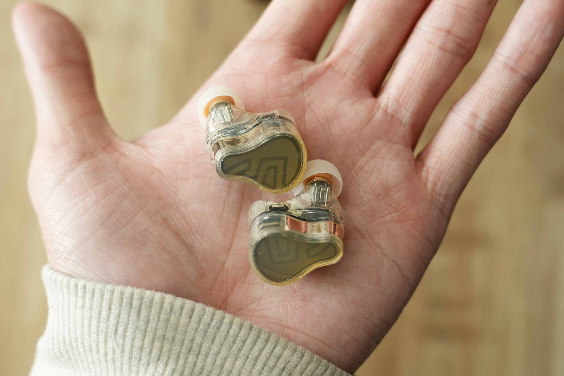 SOUNDPEATS H3のイヤホン本体